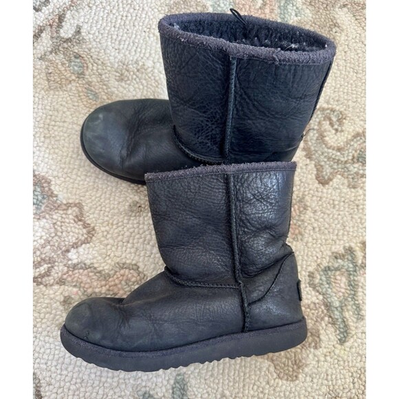 Ugg Australia Shearling Kids Winter Boots Black Size 2 Girls - Picture 2 of 9